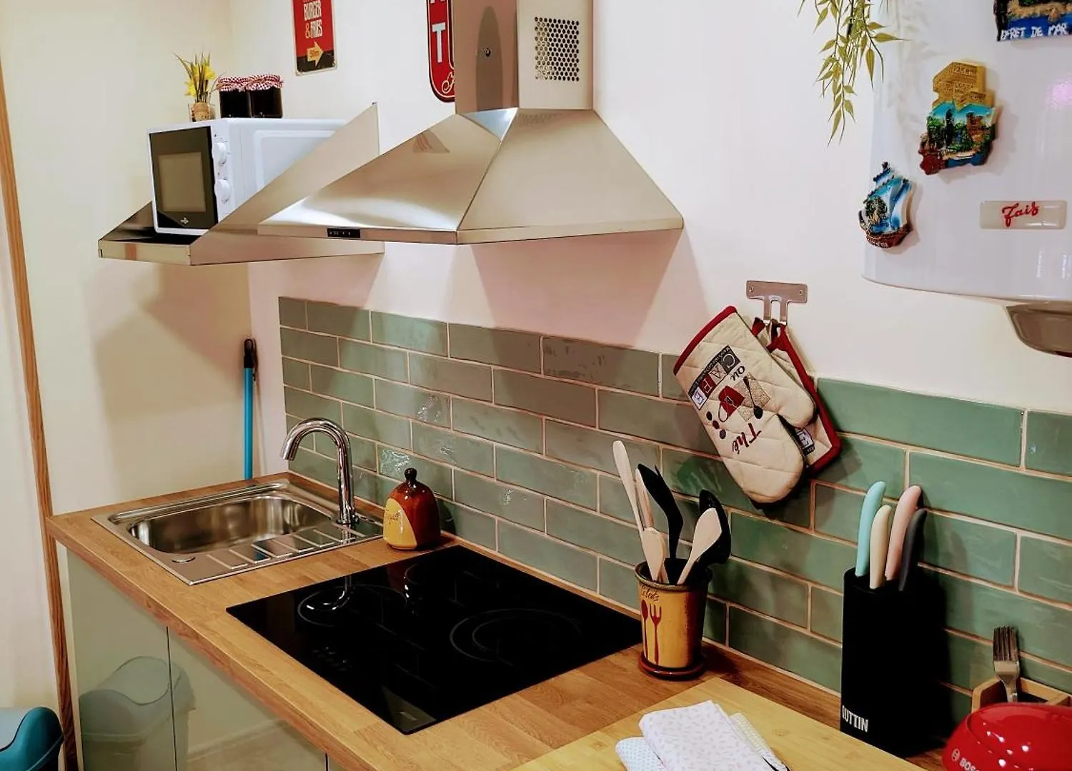 The Astrid Apartment Lloret de Mar Spanien
